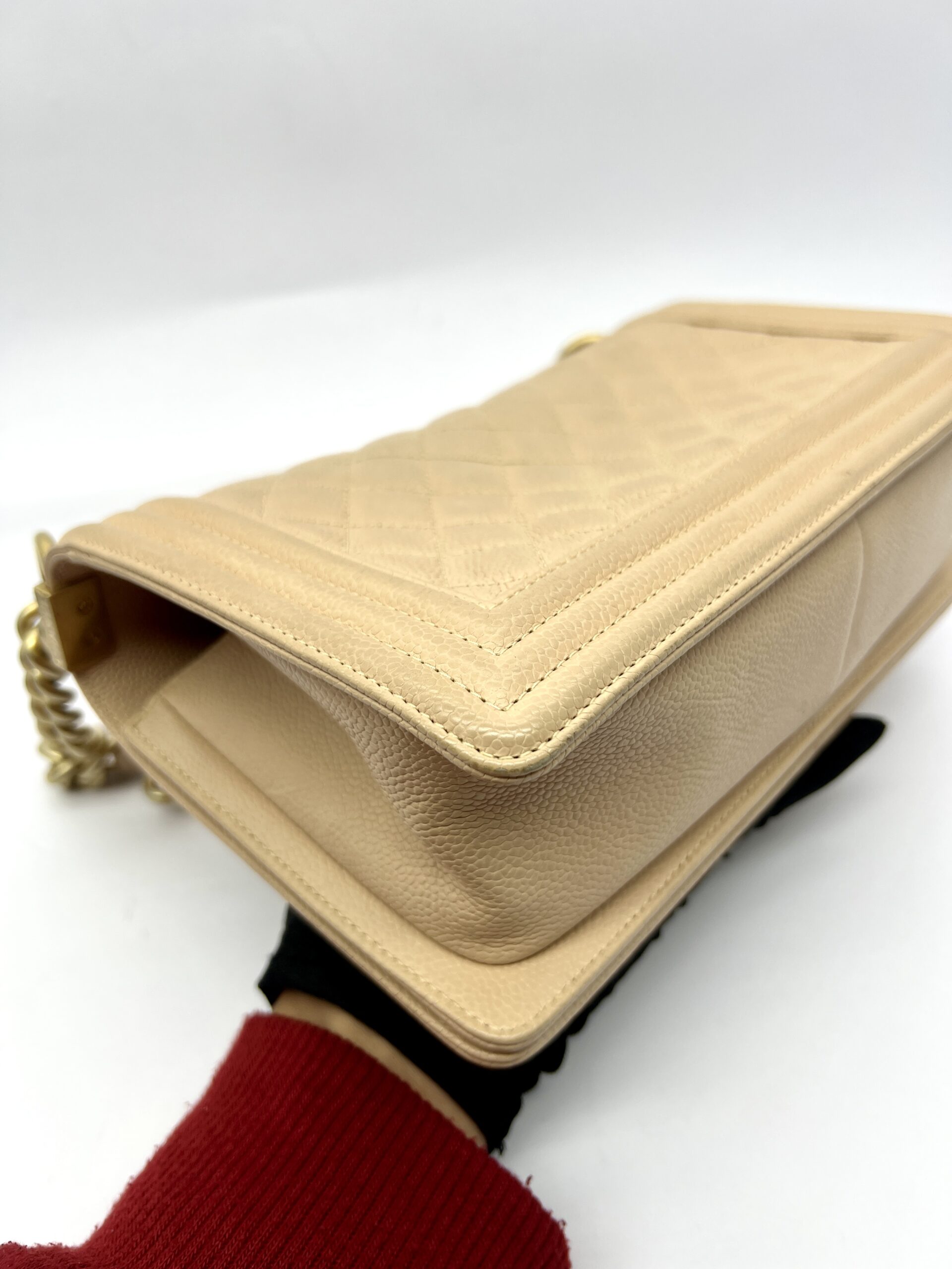 Boy 25 Beige Caviar