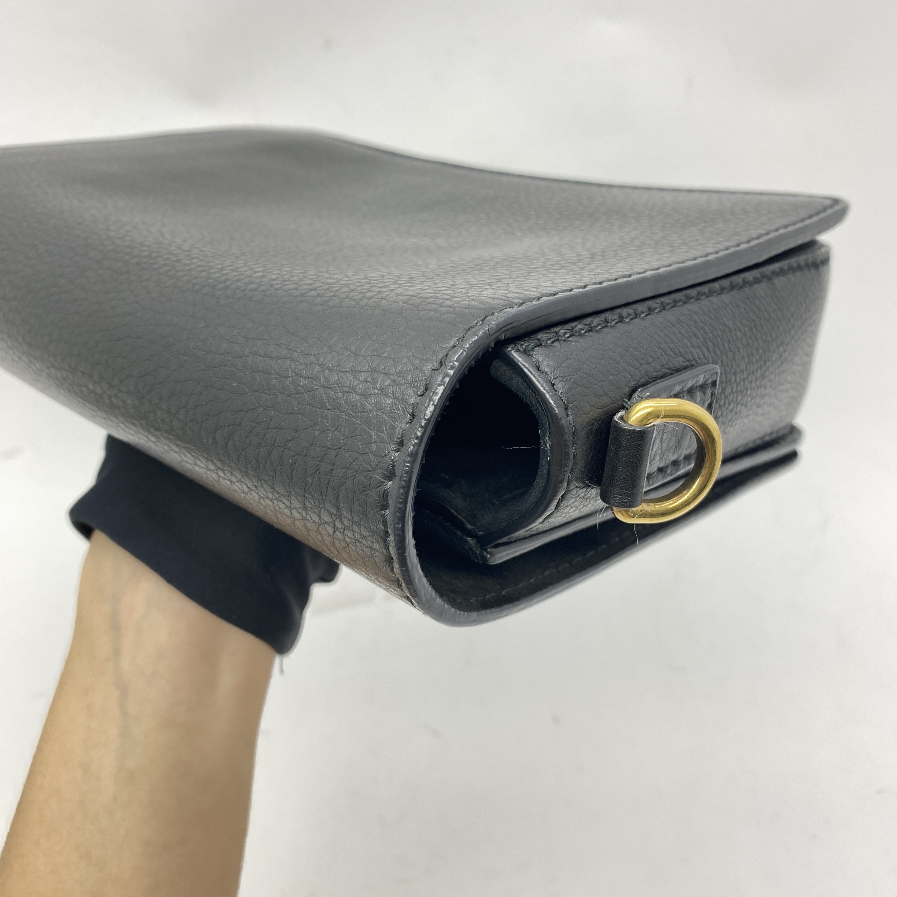 Revolution Black
