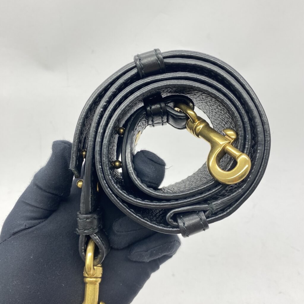 Revolution Black