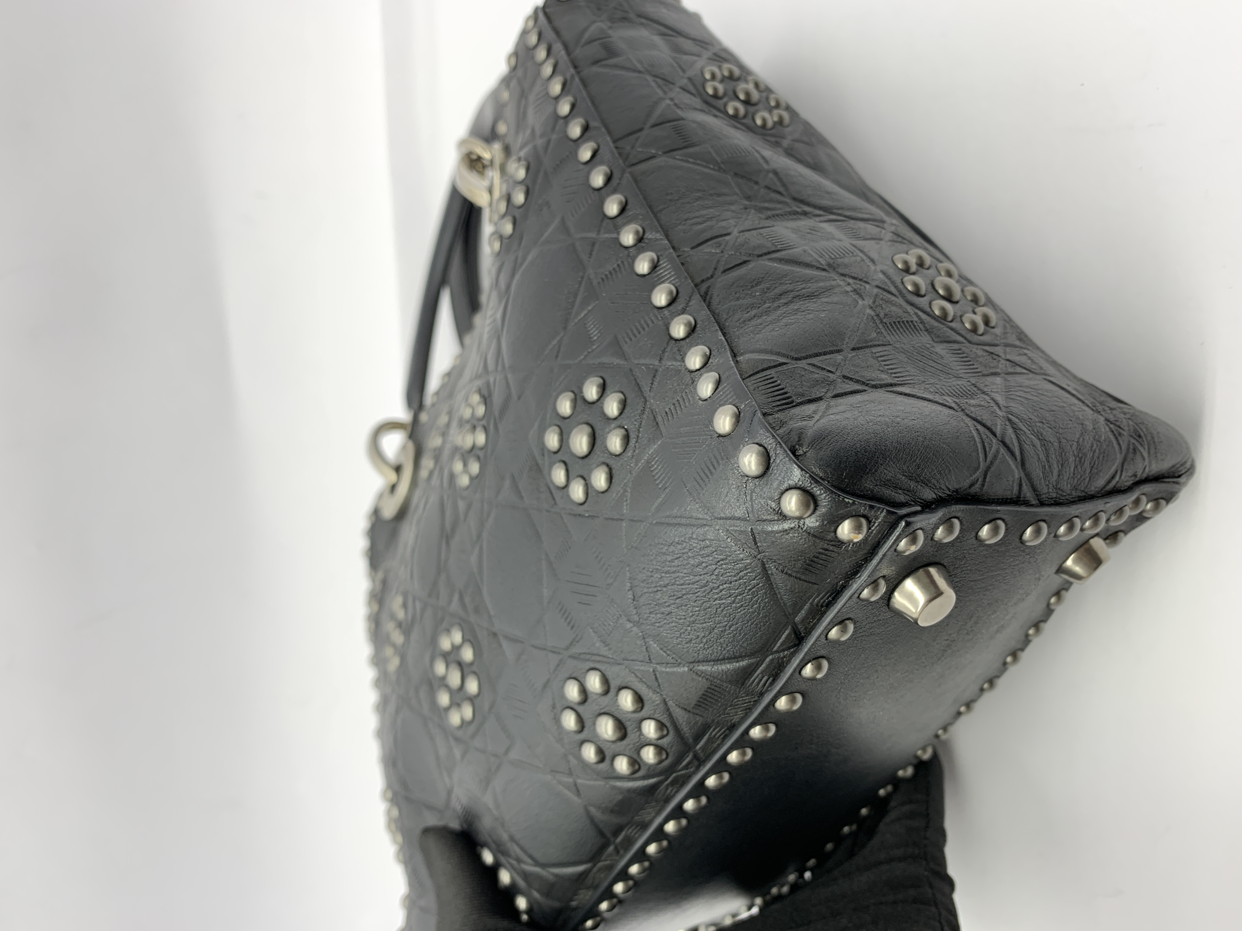 Lady Dior Supple Stud Black