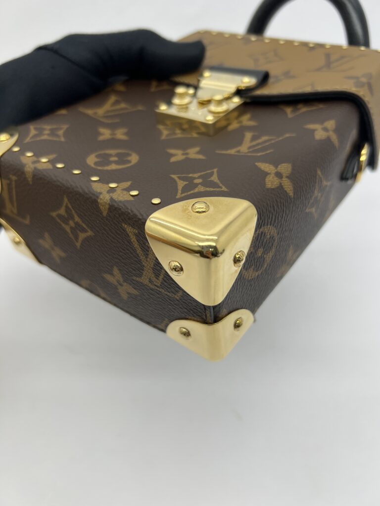 Camera Box Reverse