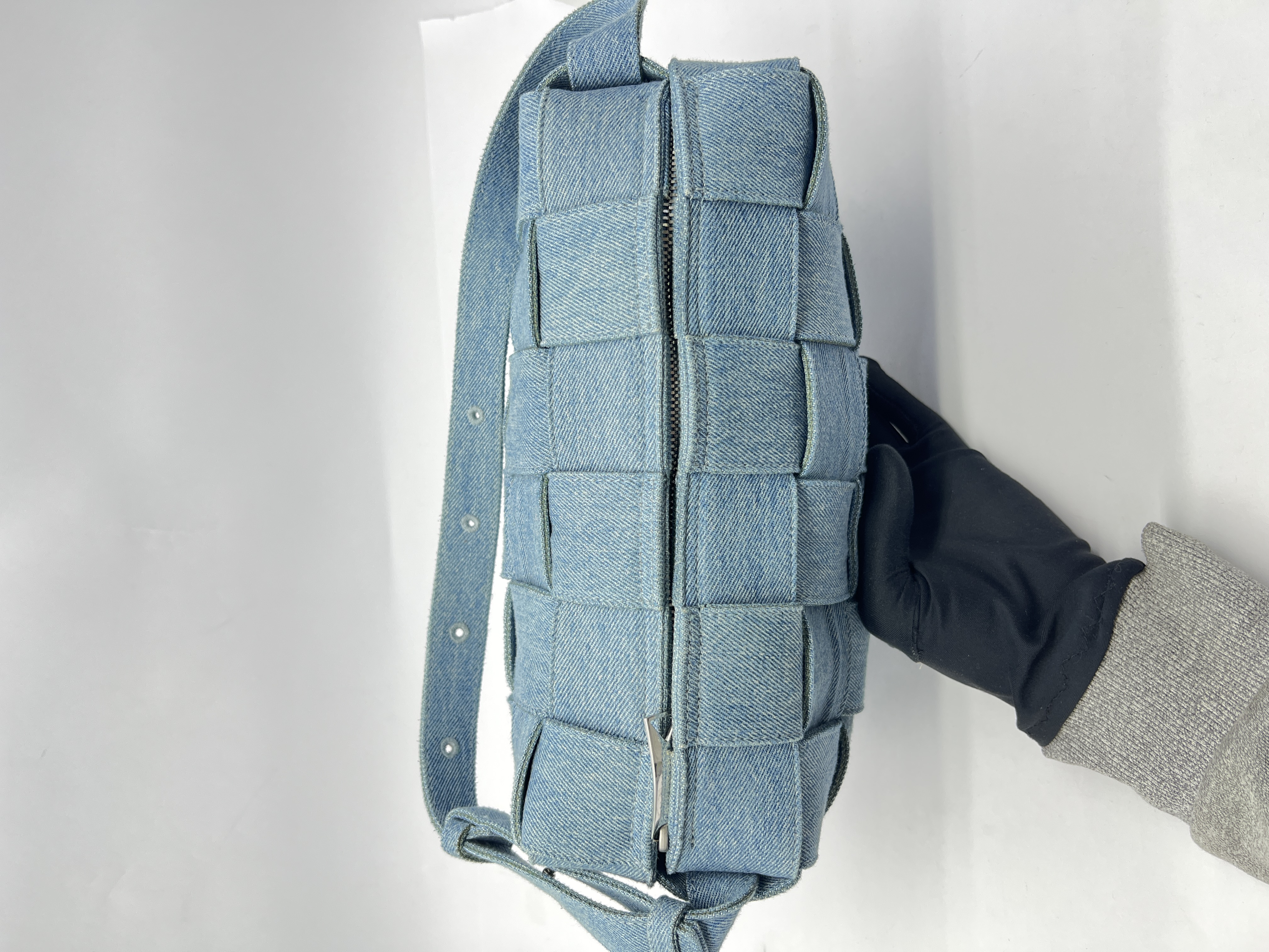 Brick Cassette Intrecciato Washed Denim SHW