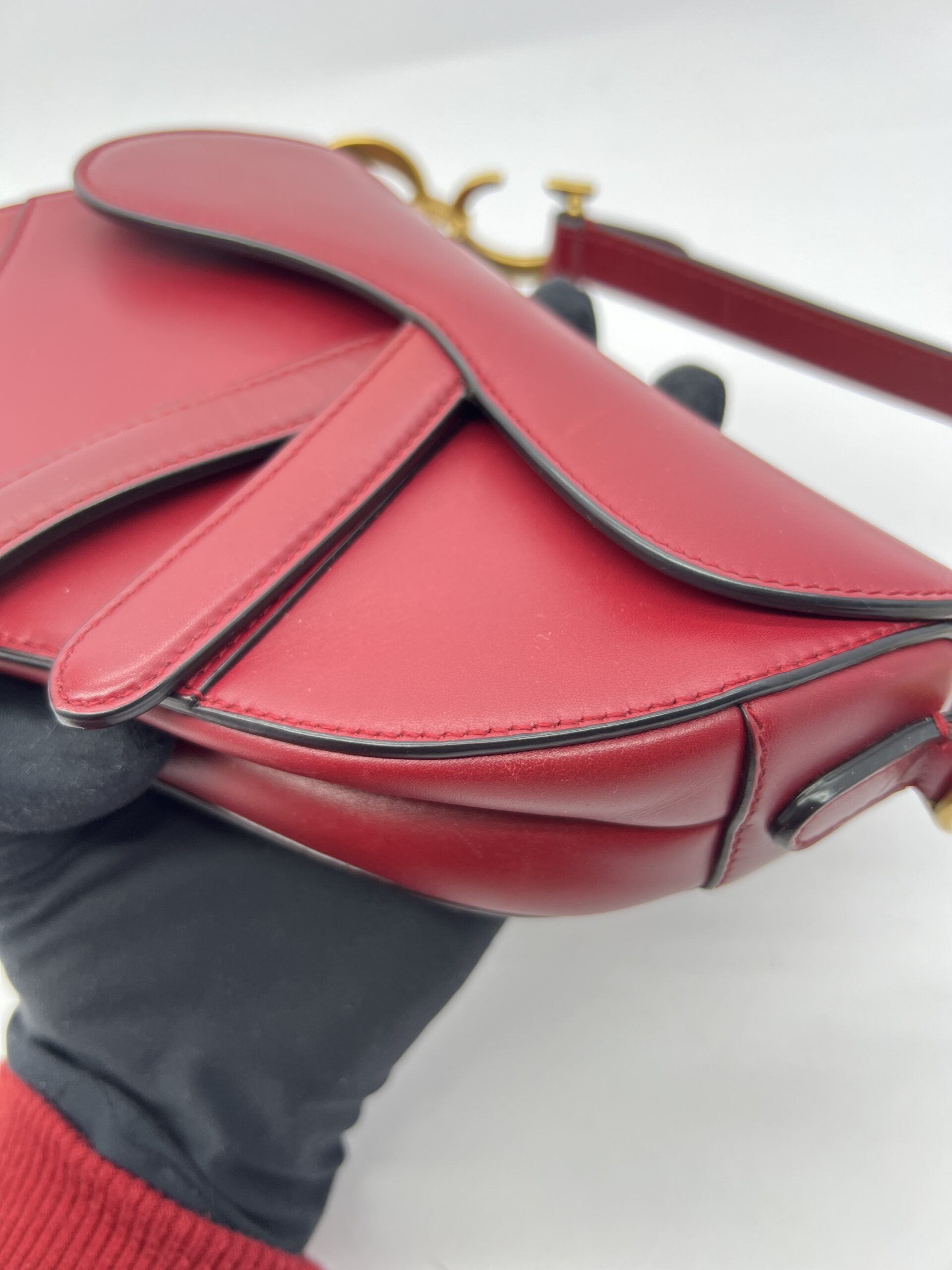 Mini Saddle Red